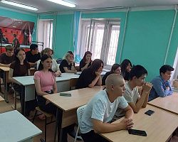 Встреча со старшим лейтенантом полиции в рамках антинаркотической акции «Время Независимых»